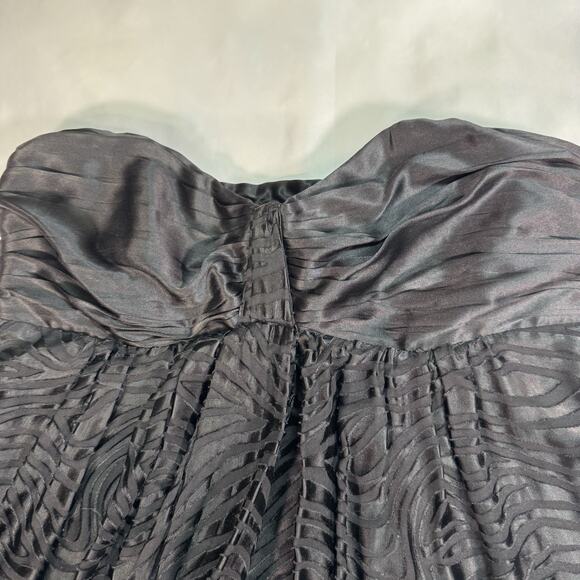 EXPRESS Black 95% Pure Silk Tube Strapless Babydoll Short Mini Dress Size 8 - Picture 3 of 7
